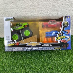 Monster Maniacs Friction Powered Switch ‘Em’ Chevrolet Truck Set Green and Red